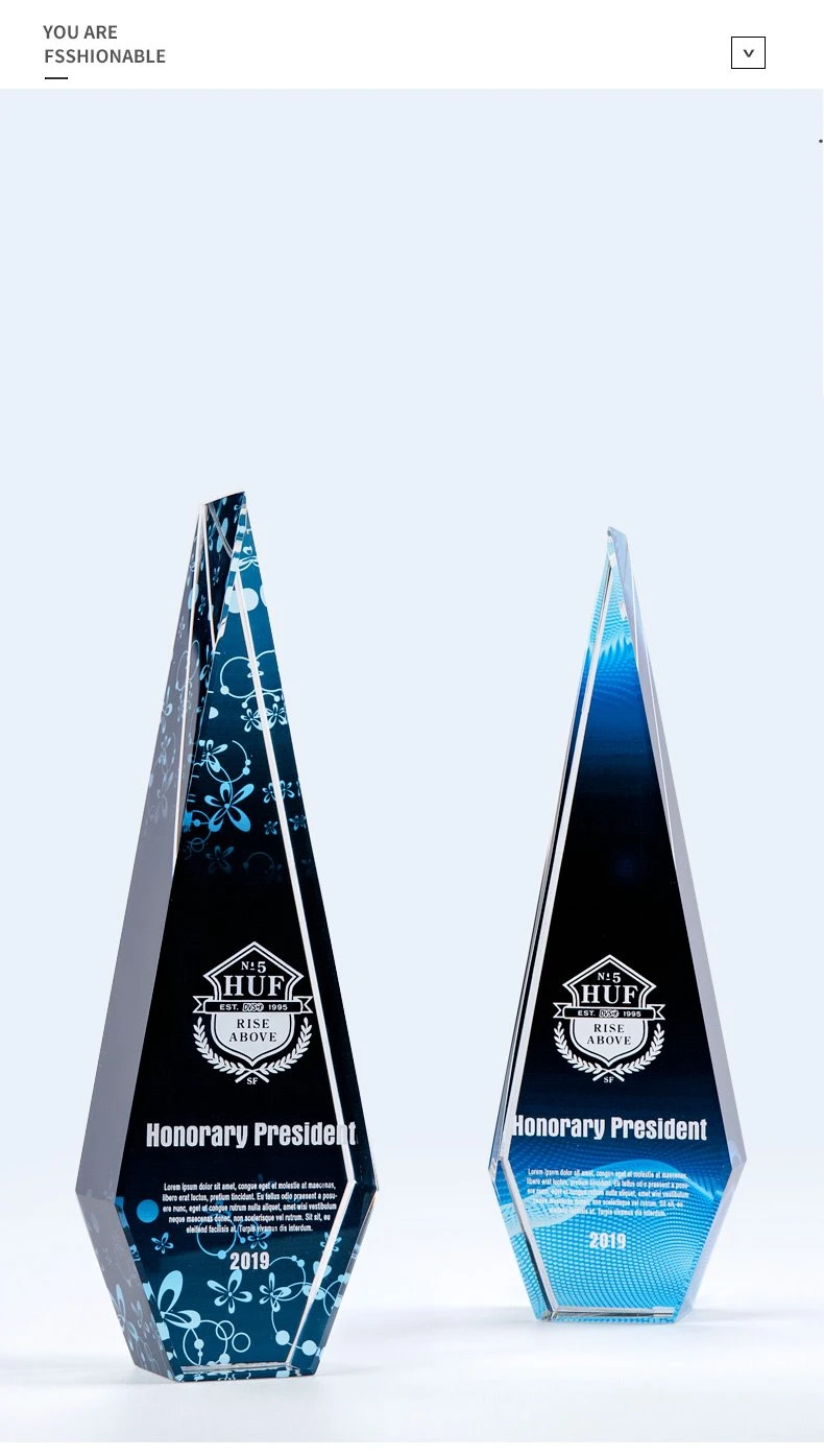 Clear Peak Top Poligon Crystal Award Trophy